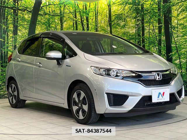 Honda FIT HYBRID 2016-09 7876475-15