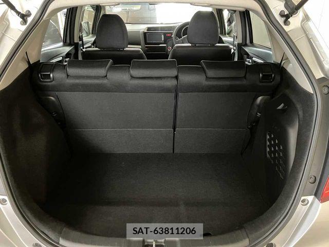 Honda FIT HYBRID 2014-02 7876474-6