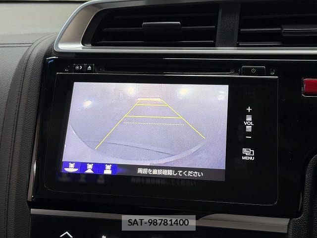 Honda FIT HYBRID 2013-12 7876477-10