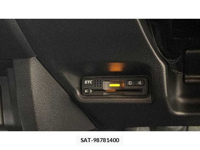 Honda FIT HYBRID 2013-12 7876477-11