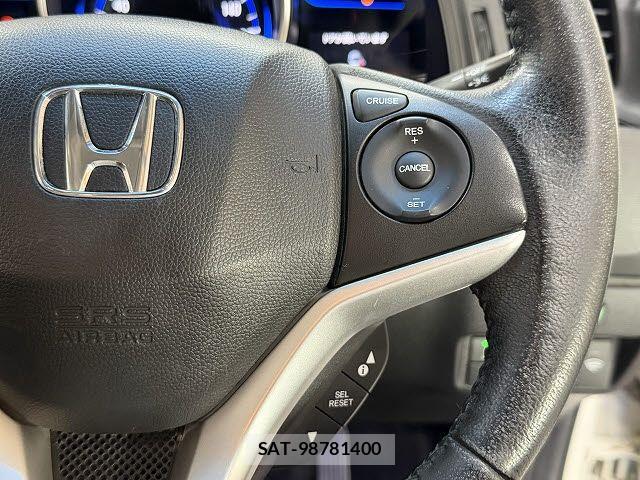Honda FIT HYBRID 2013-12 7876477-15