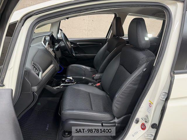 Honda FIT HYBRID 2013-12 7876477-7