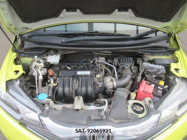 Honda FIT HYBRID 2014-05 7876486-27
