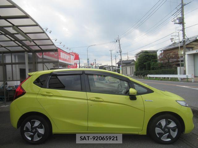 Honda FIT HYBRID 2014-05 7876486-4