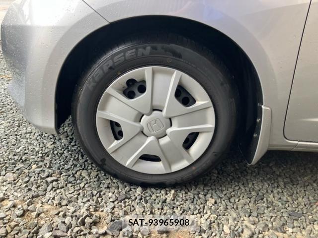Honda FIT HYBRID 2013-03 7876487-8