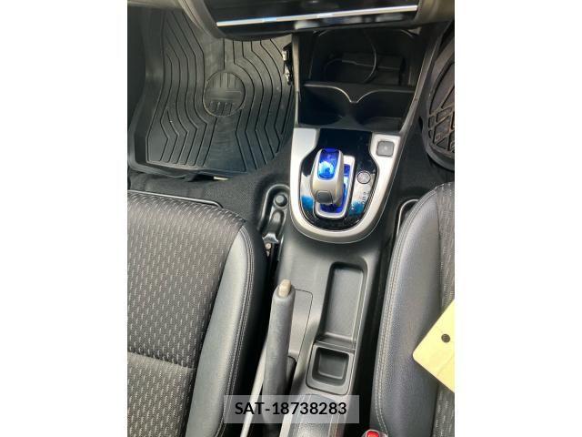 Honda FIT HYBRID 2013-11 7876489-16