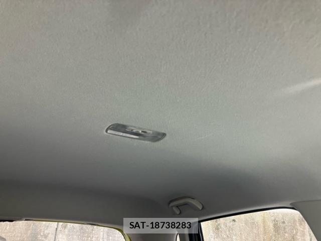 Honda FIT HYBRID 2013-11 7876489-26