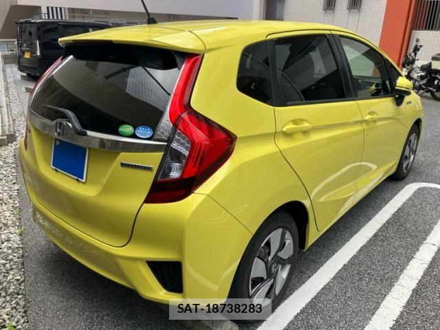 Honda FIT HYBRID 2013-11 7876489-3
