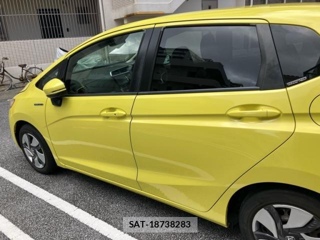 Honda FIT HYBRID 2013-11 7876489-5