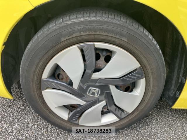 Honda FIT HYBRID 2013-11 7876489-8