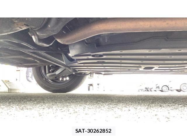 Honda FIT HYBRID 2014-06 7876482-10