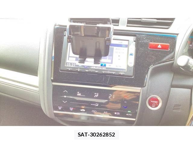 Honda FIT HYBRID 2014-06 7876482-14