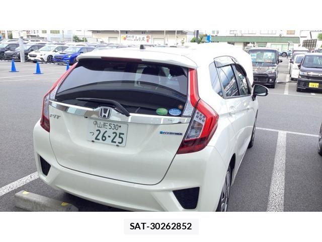 Honda FIT HYBRID 2014-06 7876482-2