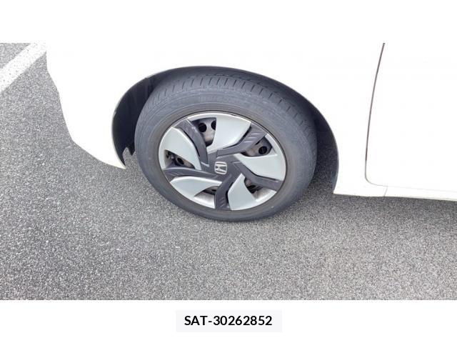 Honda FIT HYBRID 2014-06 7876482-7