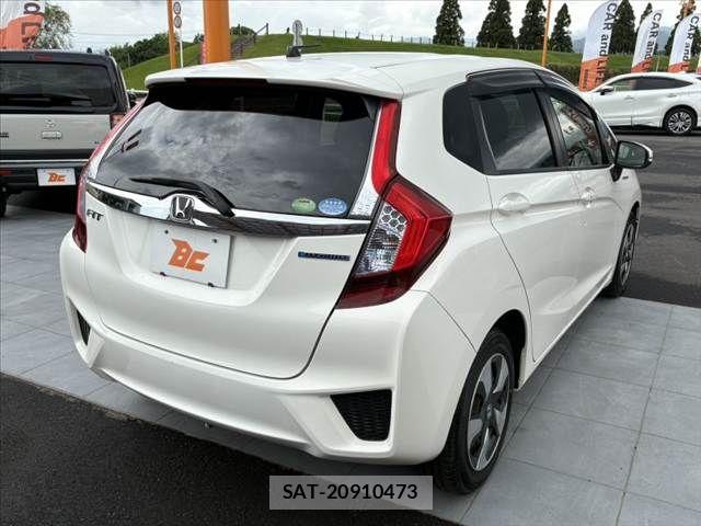 Honda FIT HYBRID 2017-06 7876473-12