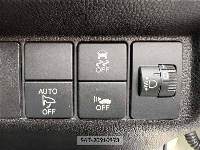 Honda FIT HYBRID 2017-06 7876473-24