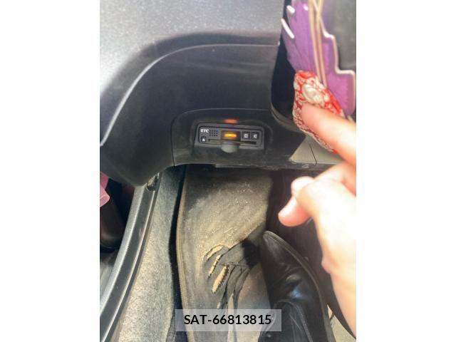 Honda FIT HYBRID 2013-07 7876488-19