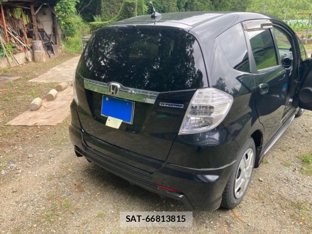 Honda FIT HYBRID 2013-07 7876488-4