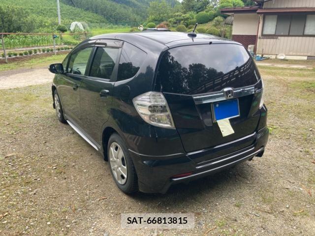 Honda FIT HYBRID 2013-07 7876488-5