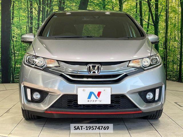 Honda FIT HYBRID 2013-11 7876478-13