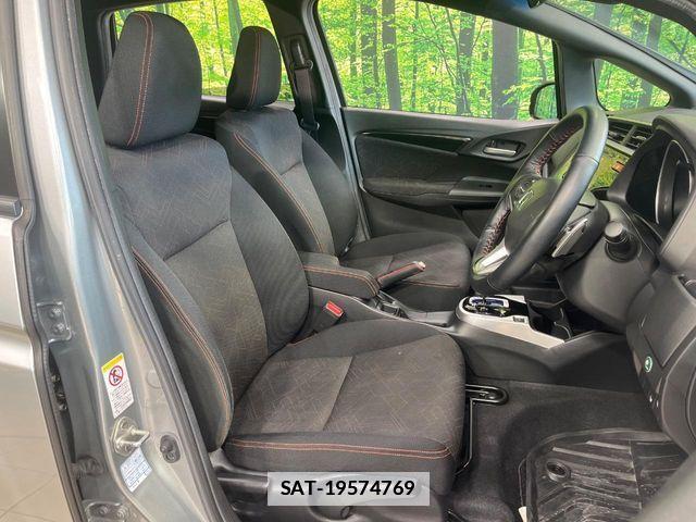Honda FIT HYBRID 2013-11 7876478-7