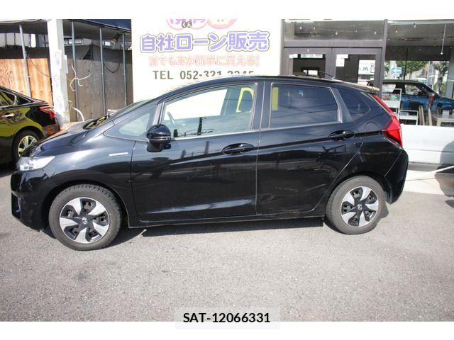 Honda FIT HYBRID 2016-03 7876472-10