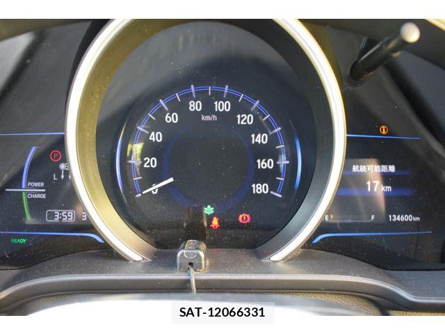 Honda FIT HYBRID 2016-03 7876472-19