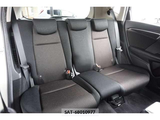 Honda FIT HYBRID 2014-05 7876483-17