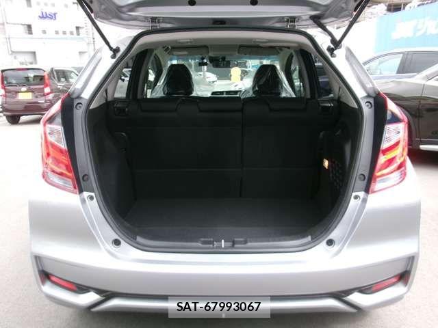 Honda FIT HYBRID 2019-04 7902609-10