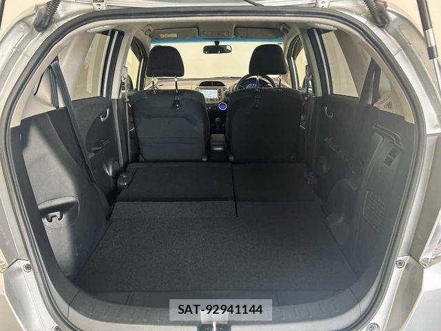 Honda FIT HYBRID 2012-03 7902613-15