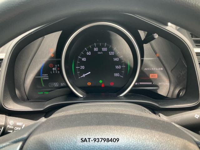 Honda FIT HYBRID 2018-06 7961647-17