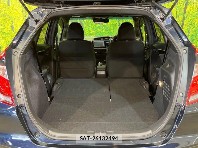Honda FIT HYBRID 2017-07 7961646-10
