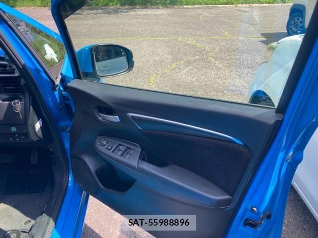 Honda FIT HYBRID 2015-02 7961650-11