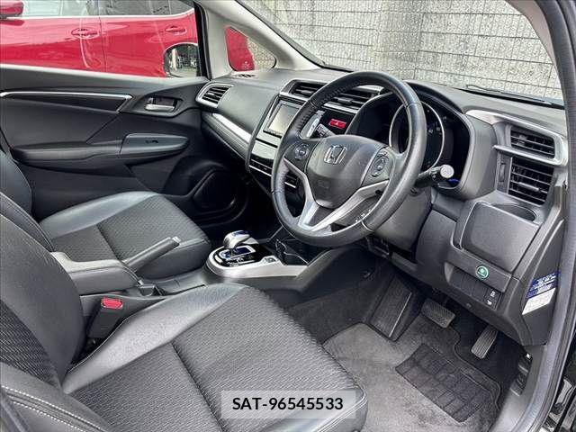 Honda FIT HYBRID 2015-02 7961649-15