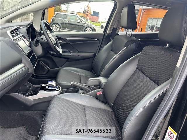 Honda FIT HYBRID 2015-02 7961649-17