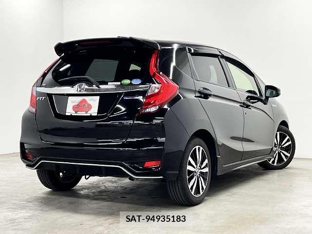 Honda FIT HYBRID 2019-10 7979233-2