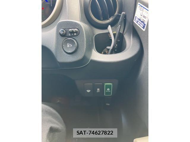 Honda FIT HYBRID 2011-08 7979242-10