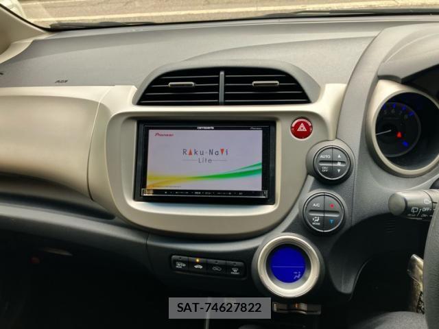 Honda FIT HYBRID 2011-08 7979242-13