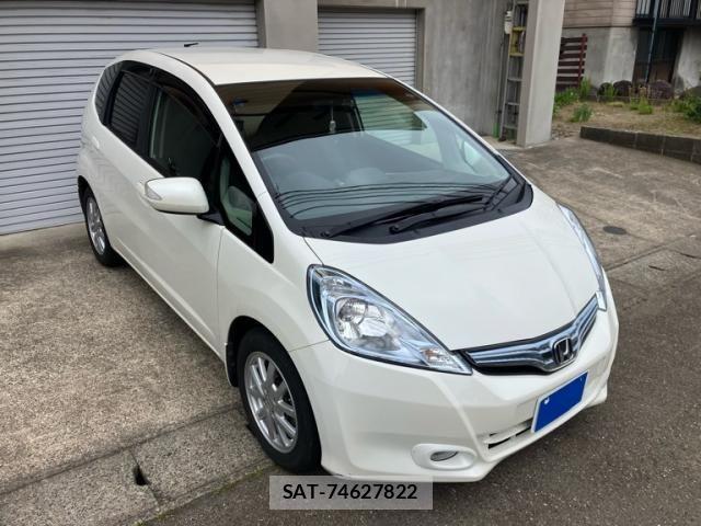 Honda FIT HYBRID 2011-08 7979242-3
