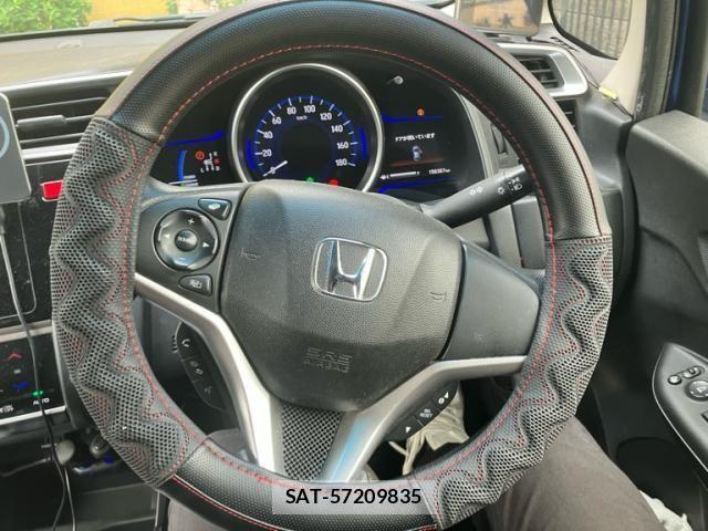 Honda FIT HYBRID 2015-02 7979240-13