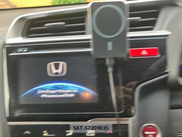 Honda FIT HYBRID 2015-02 7979240-16