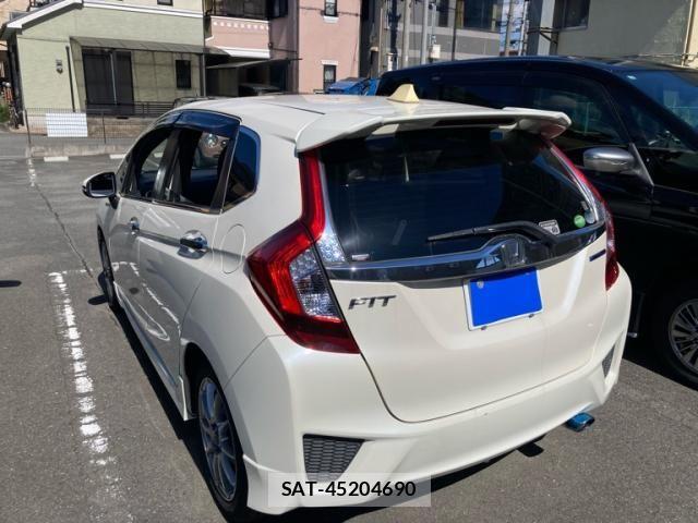 Honda FIT HYBRID 2013-12 7979238-9