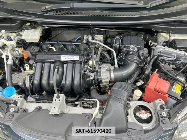 Honda FIT HYBRID 2014-09 7979234-17