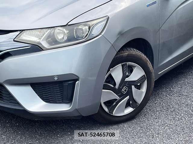 Honda FIT HYBRID 2013-10 7979235-6