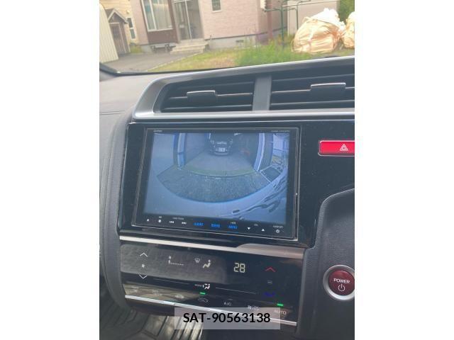 Honda FIT HYBRID 2014-01 7979236-13