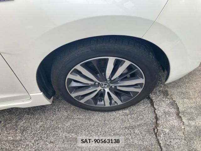 Honda FIT HYBRID 2014-01 7979236-4