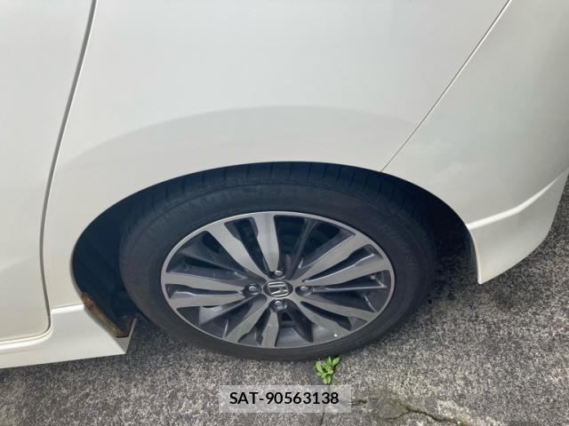 Honda FIT HYBRID 2014-01 7979236-6
