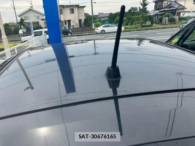 Honda FIT HYBRID 2015-12 8035572-4