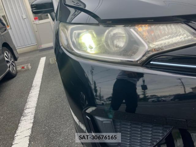 Honda FIT HYBRID 2015-12 8035572-6
