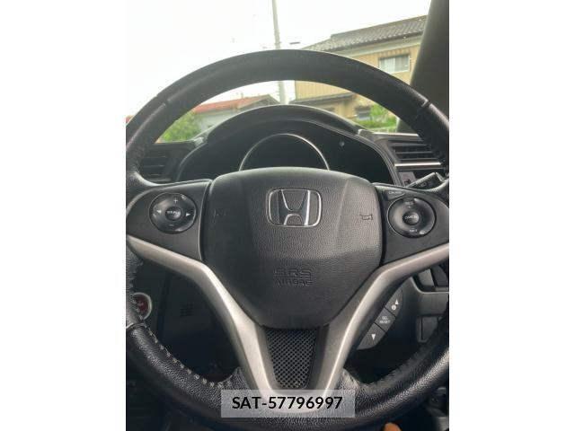Honda FIT HYBRID 2016-10 8035588-20
